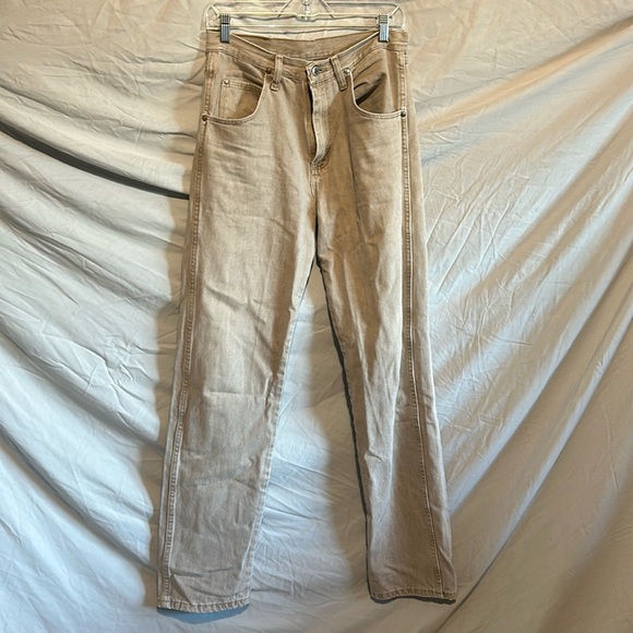 Twenty x 30/34 - Picture 1 of 4